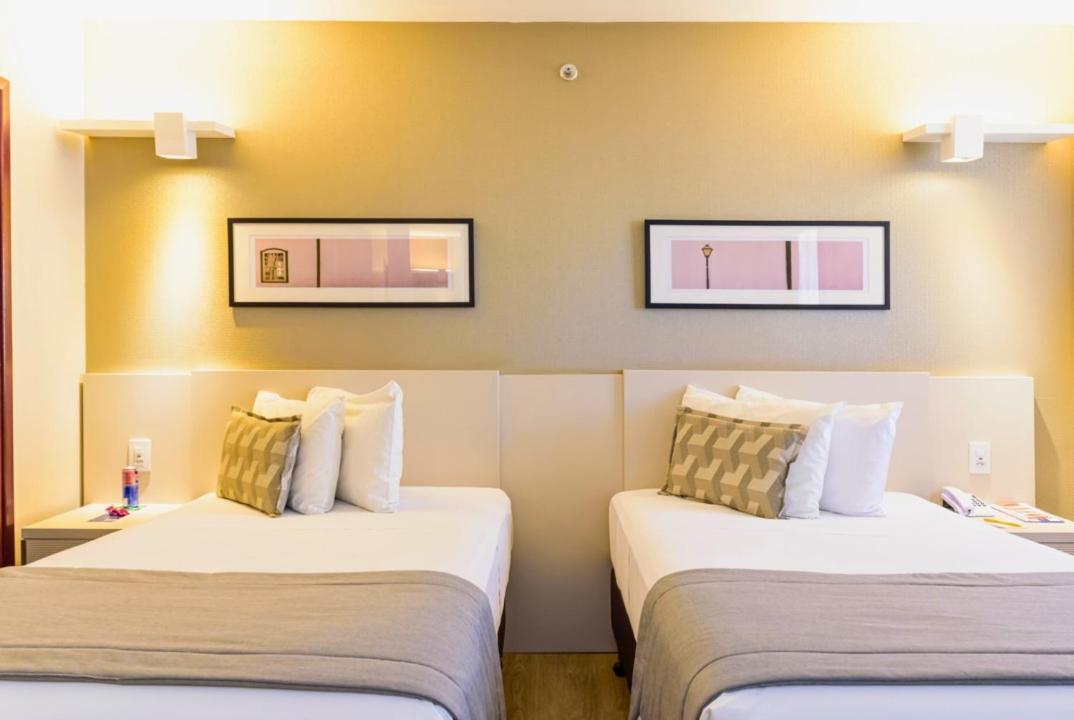 Comfort Suites Brasilia Esterno foto