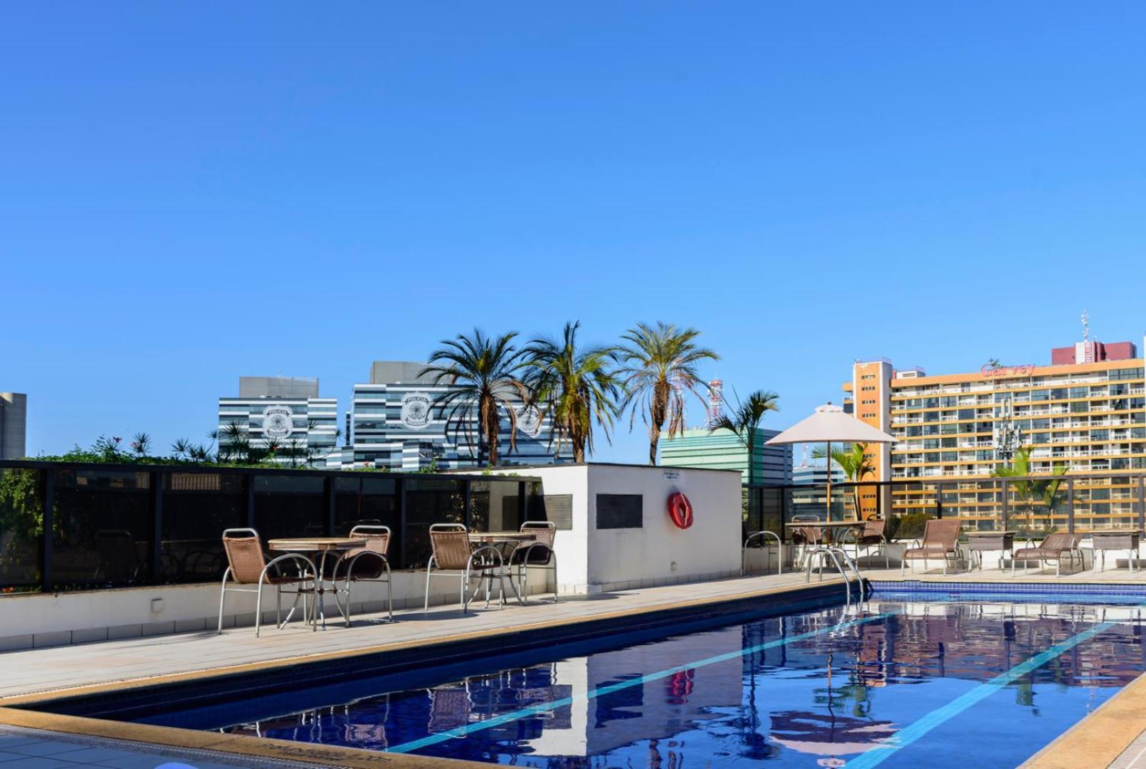Comfort Suites Brasilia Esterno foto