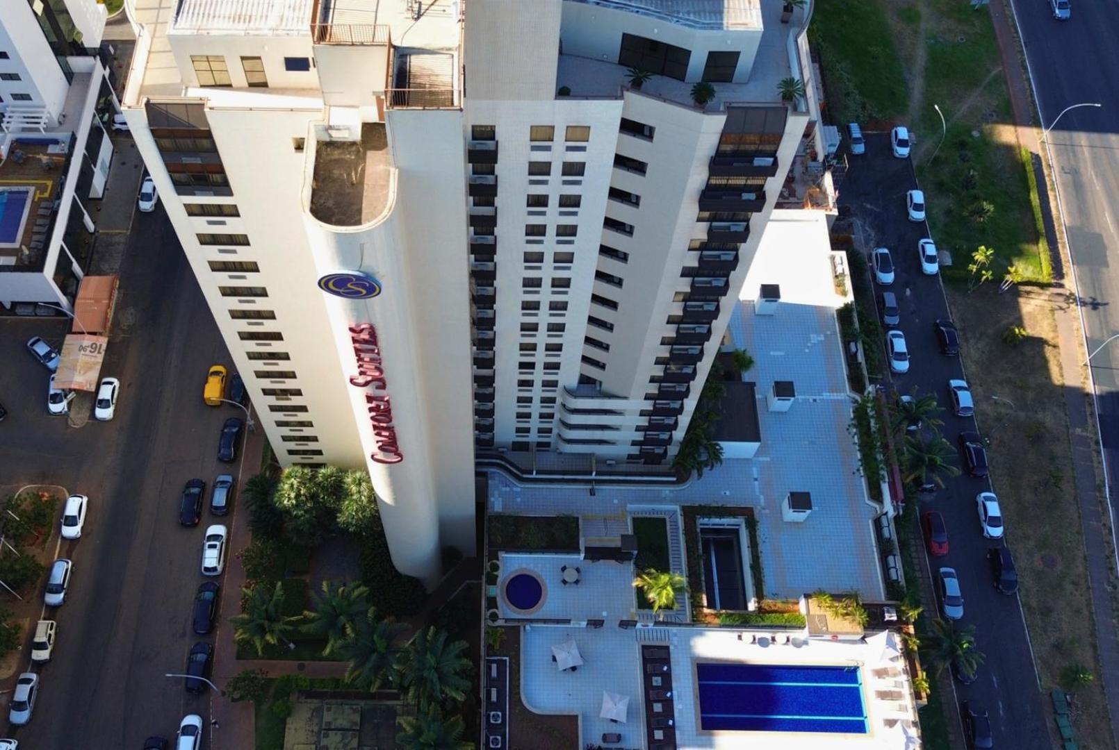 Comfort Suites Brasilia Esterno foto